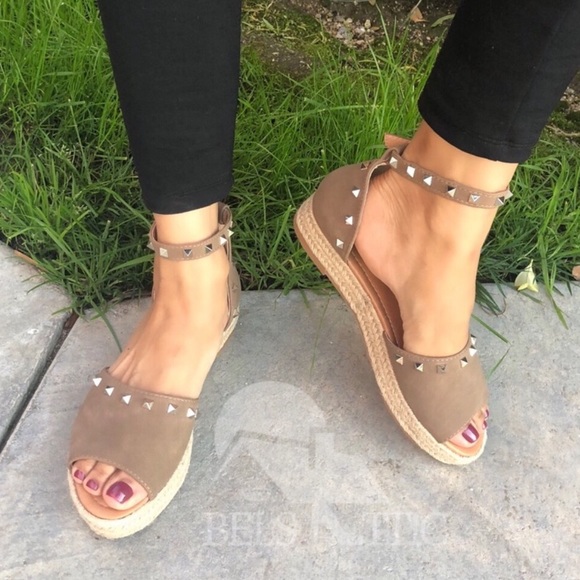 LAST1♥️ Studded Platform Espadrille FLATFORM - Picture 6 of 8